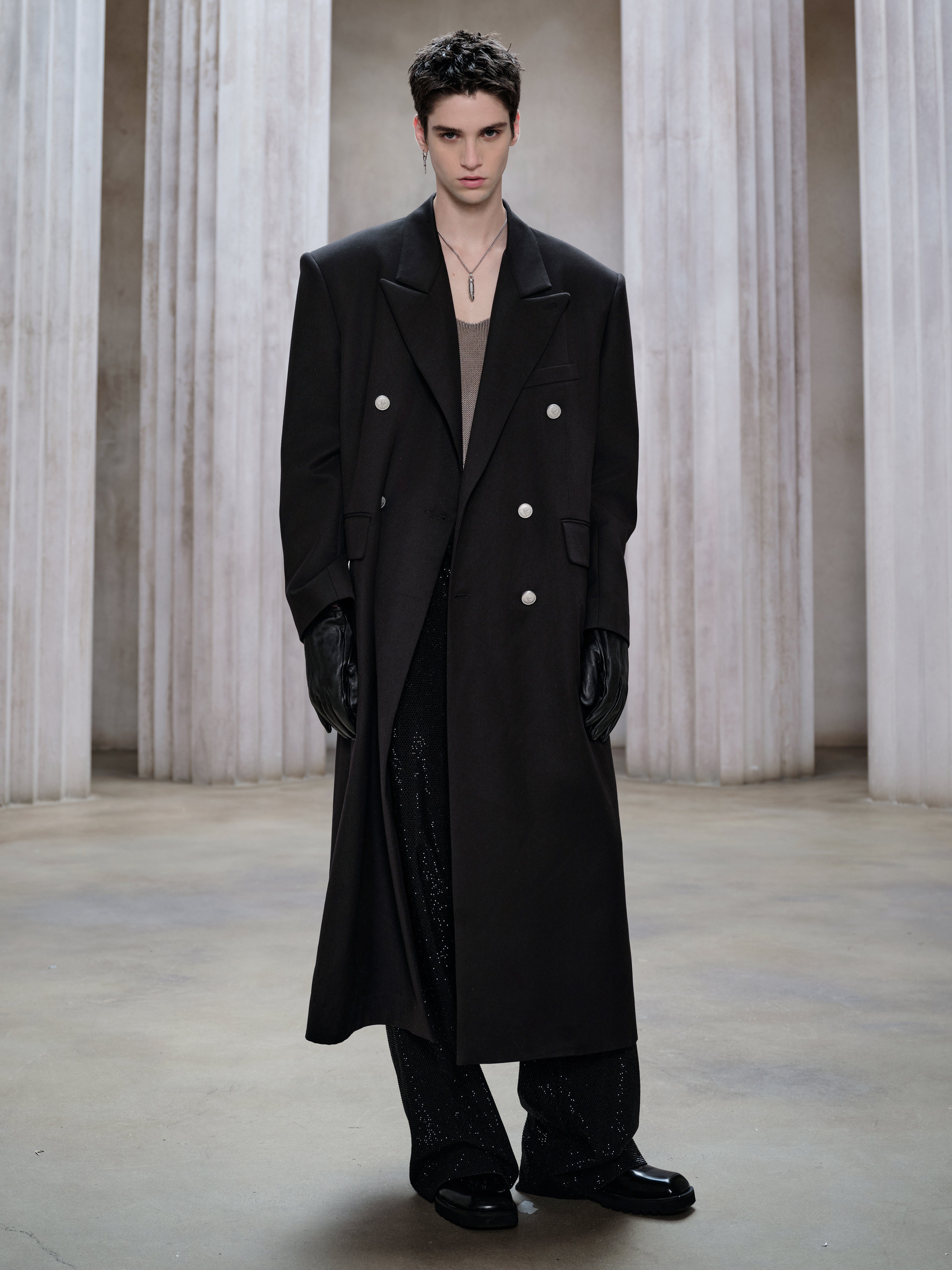 FACEONLAB Rainy Night Suit and Overcoat