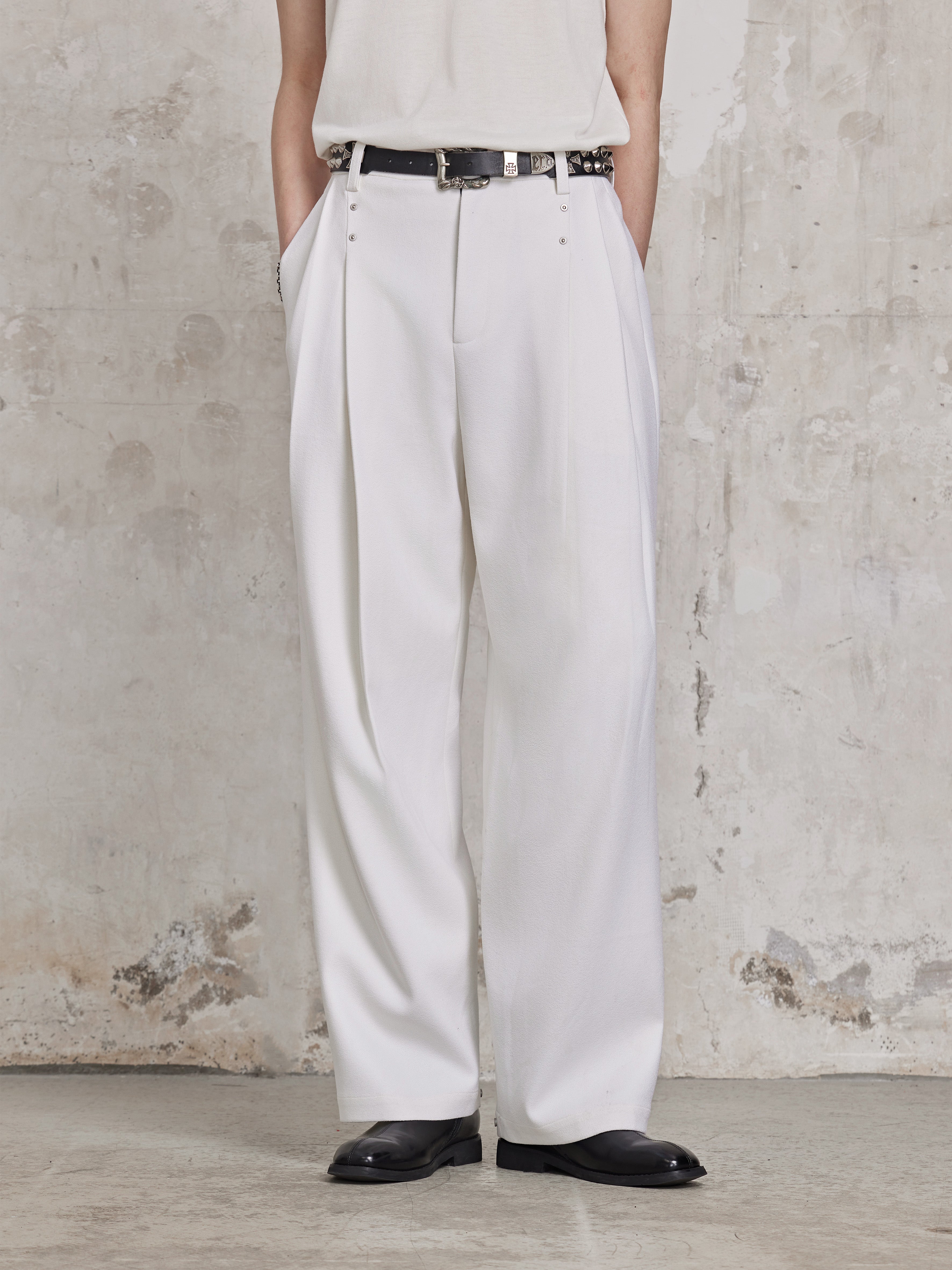 FACEONLAB Moonlight White Trousers