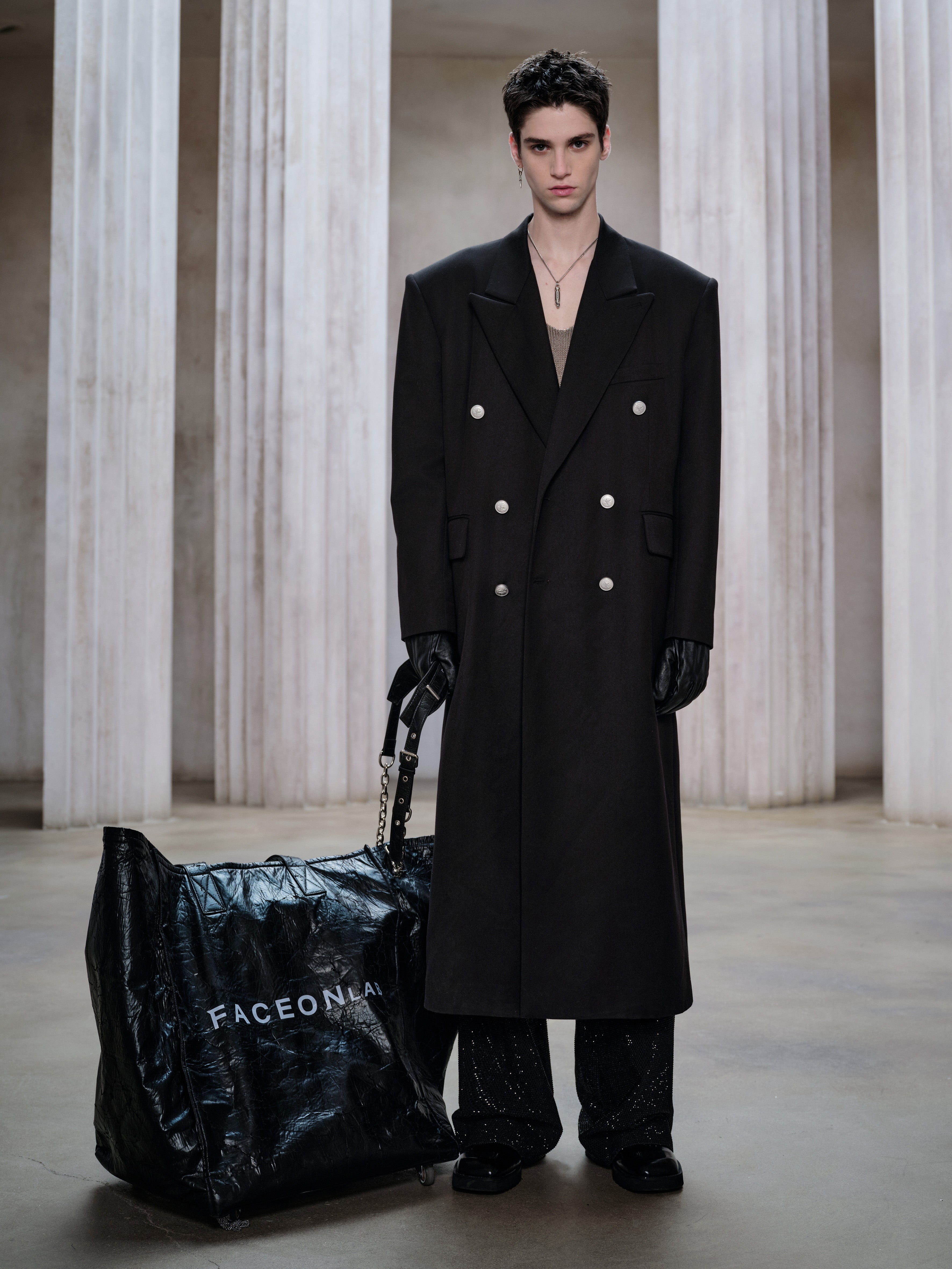 FACEONLAB Rainy Night Suit and Overcoat