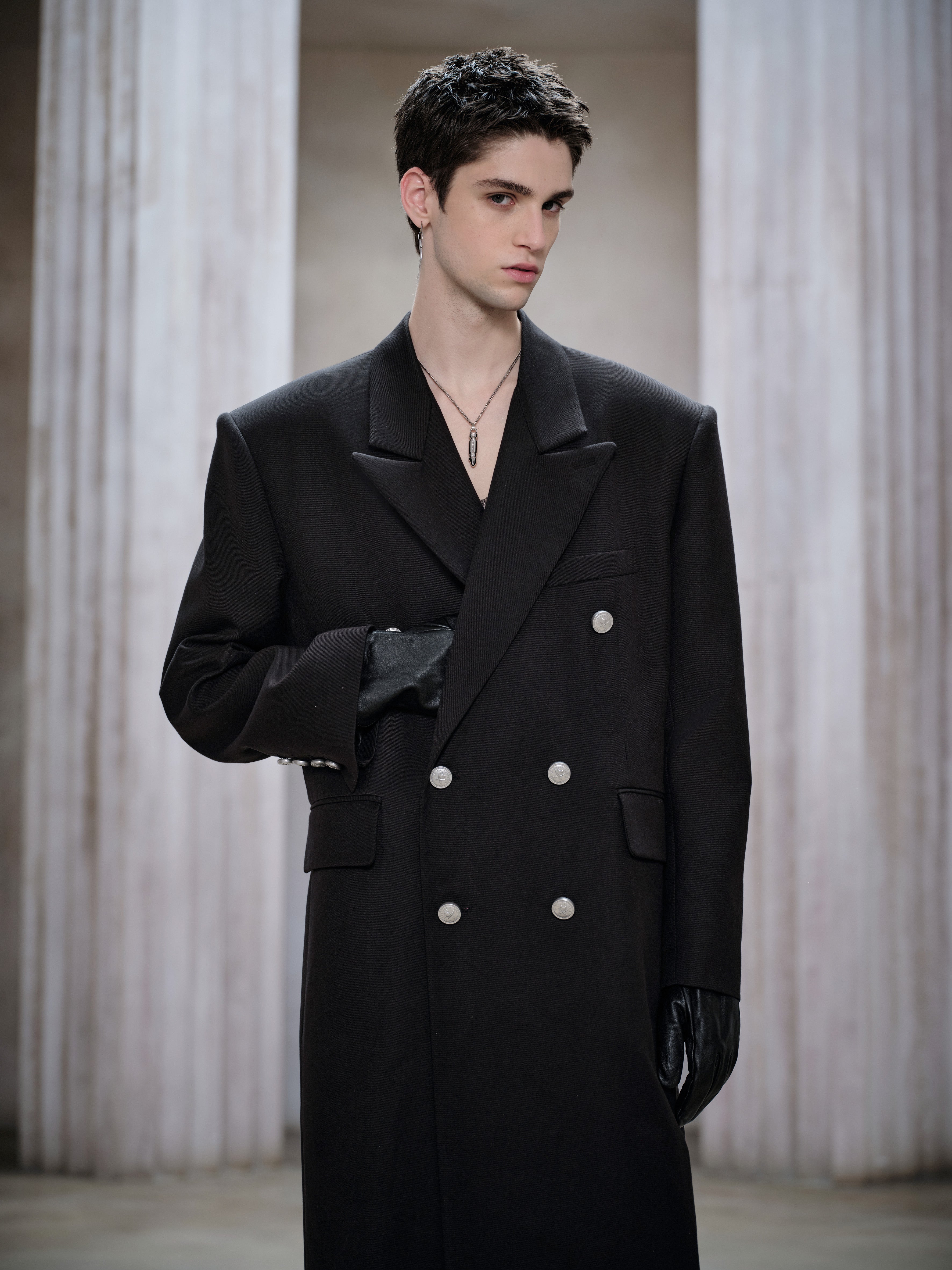 FACEONLAB Rainy Night Suit and Overcoat