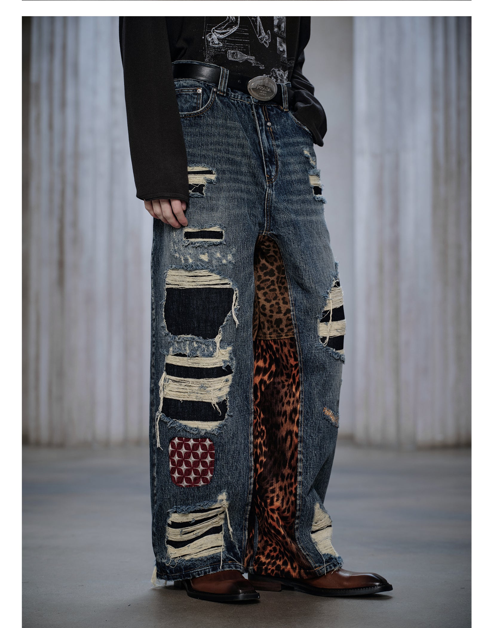 FACEONLAB Wild Cow King 2 Distressed Denim