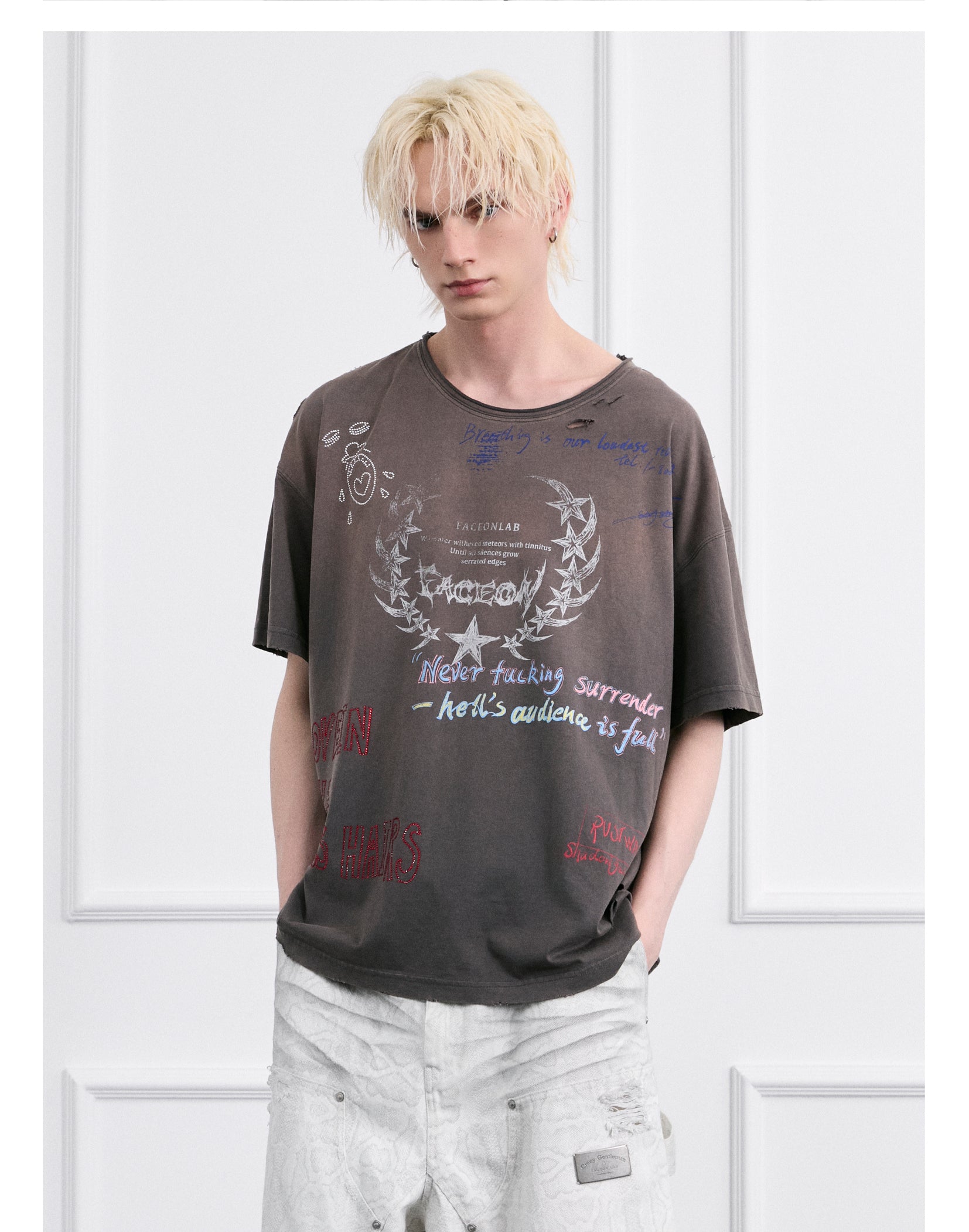 FACEONLAB Post-Punk Slogan Graphic T-shirt