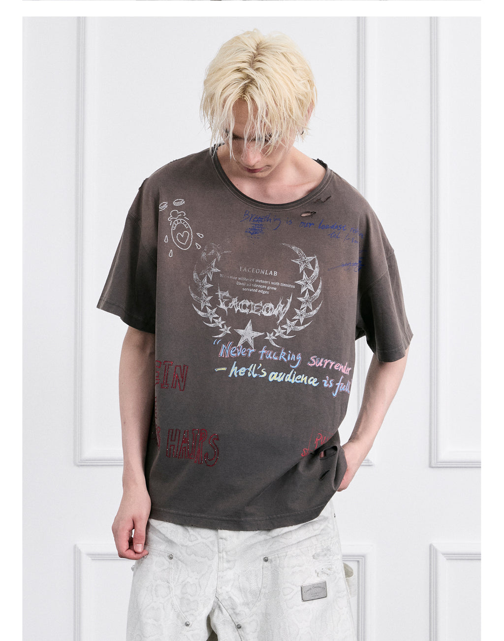 FACEONLAB Post-Punk Slogan Graphic T-shirt