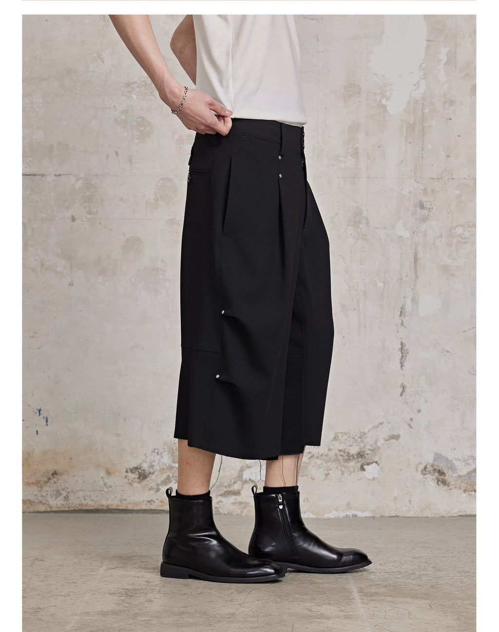 FACEONLAB Vintage Blazer & Cropped Trousers