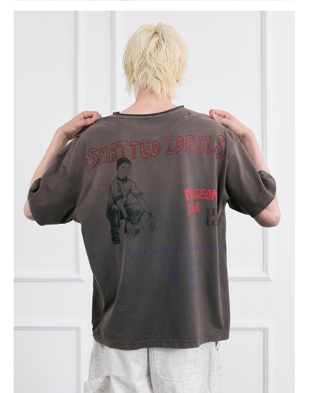 FACEONLAB Post-Punk Slogan Graphic T-shirt