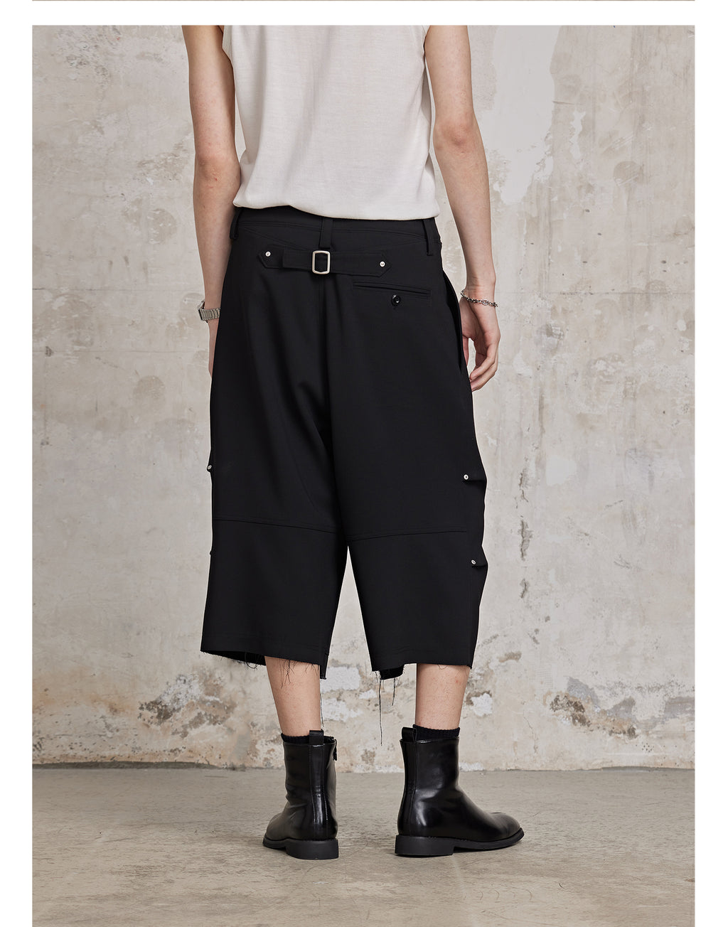 FACEONLAB Vintage Blazer & Cropped Trousers