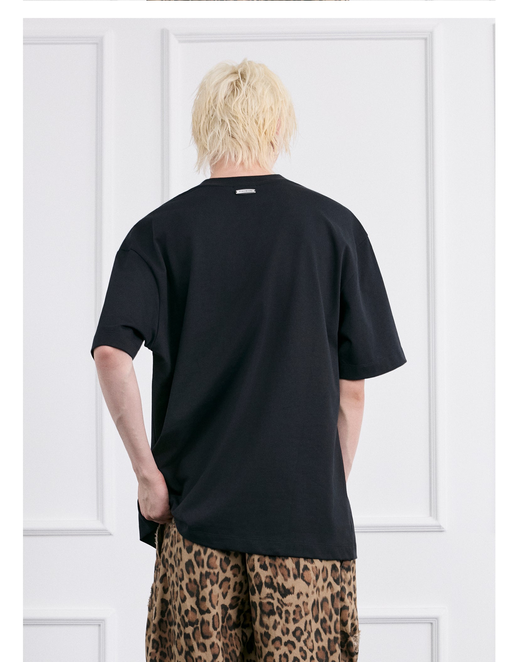 FACEONLAB Crayon Drawing Ox & Horse T-shirt