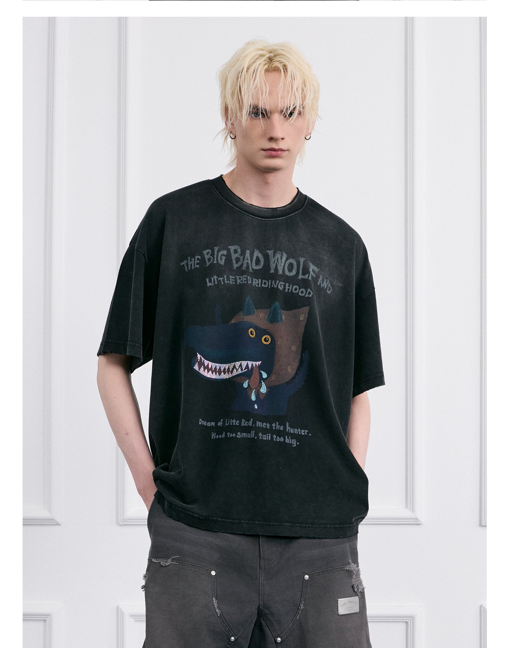 FACEONLAB Dark Fairy Tale Big Bad Wolf Graphic Tee