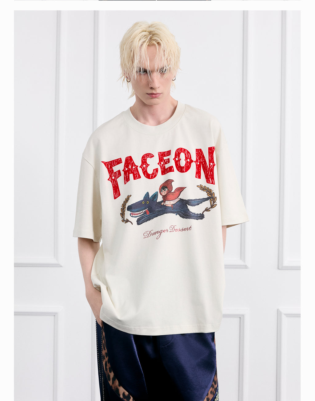 FACEONLAB Little Red Riding Hood Knight Graphic Tee