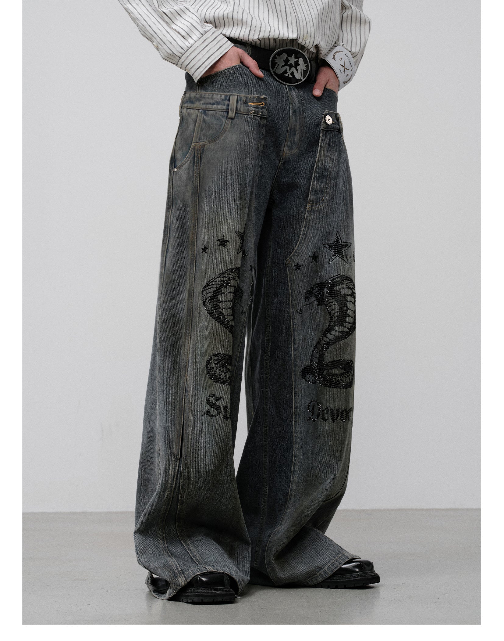 FACEONLAB Vintage Distressed Snake Print Rhinestone Double Waistband Jeans
