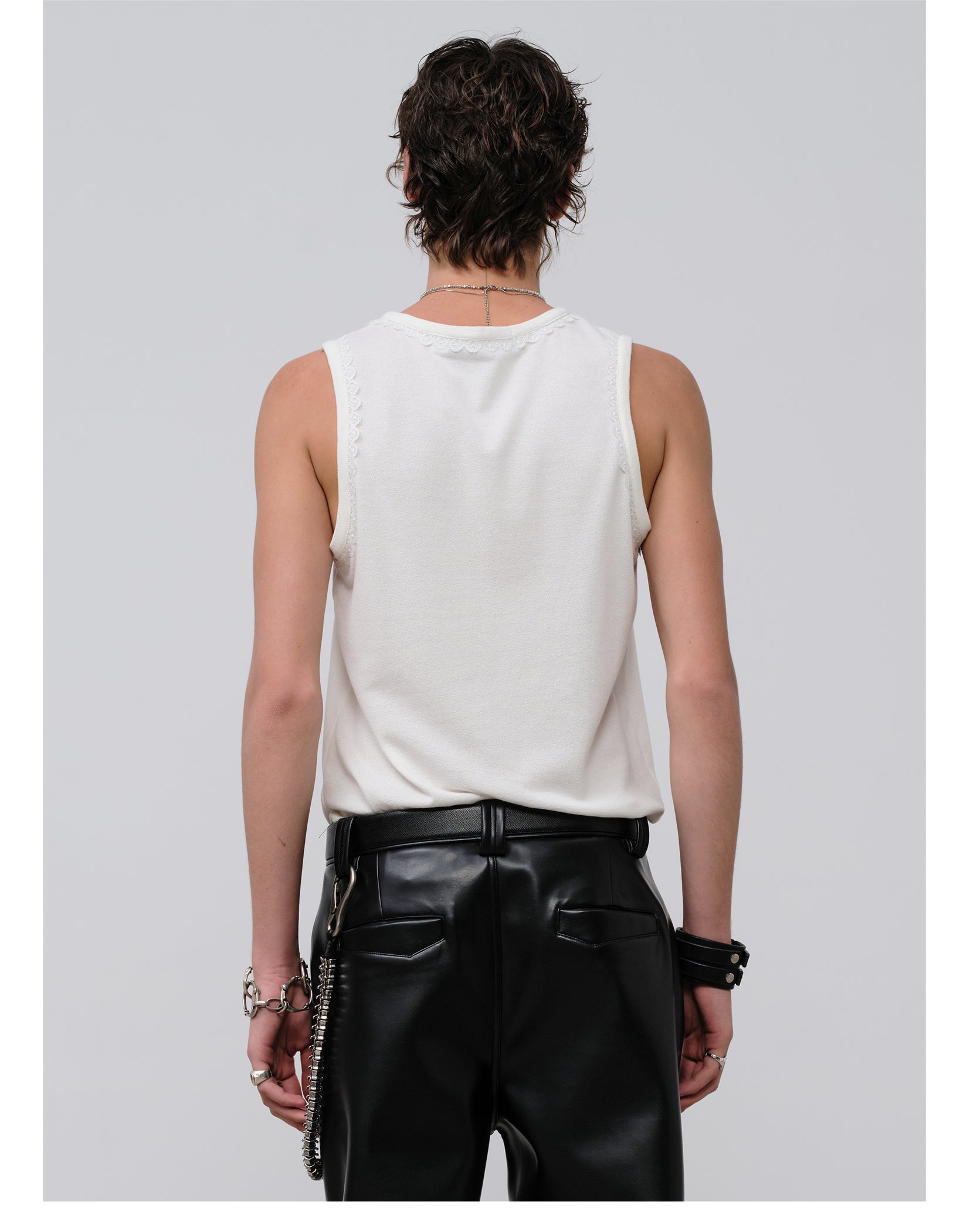 FACEONLAB Lace Trim Letter Print Cami Top
