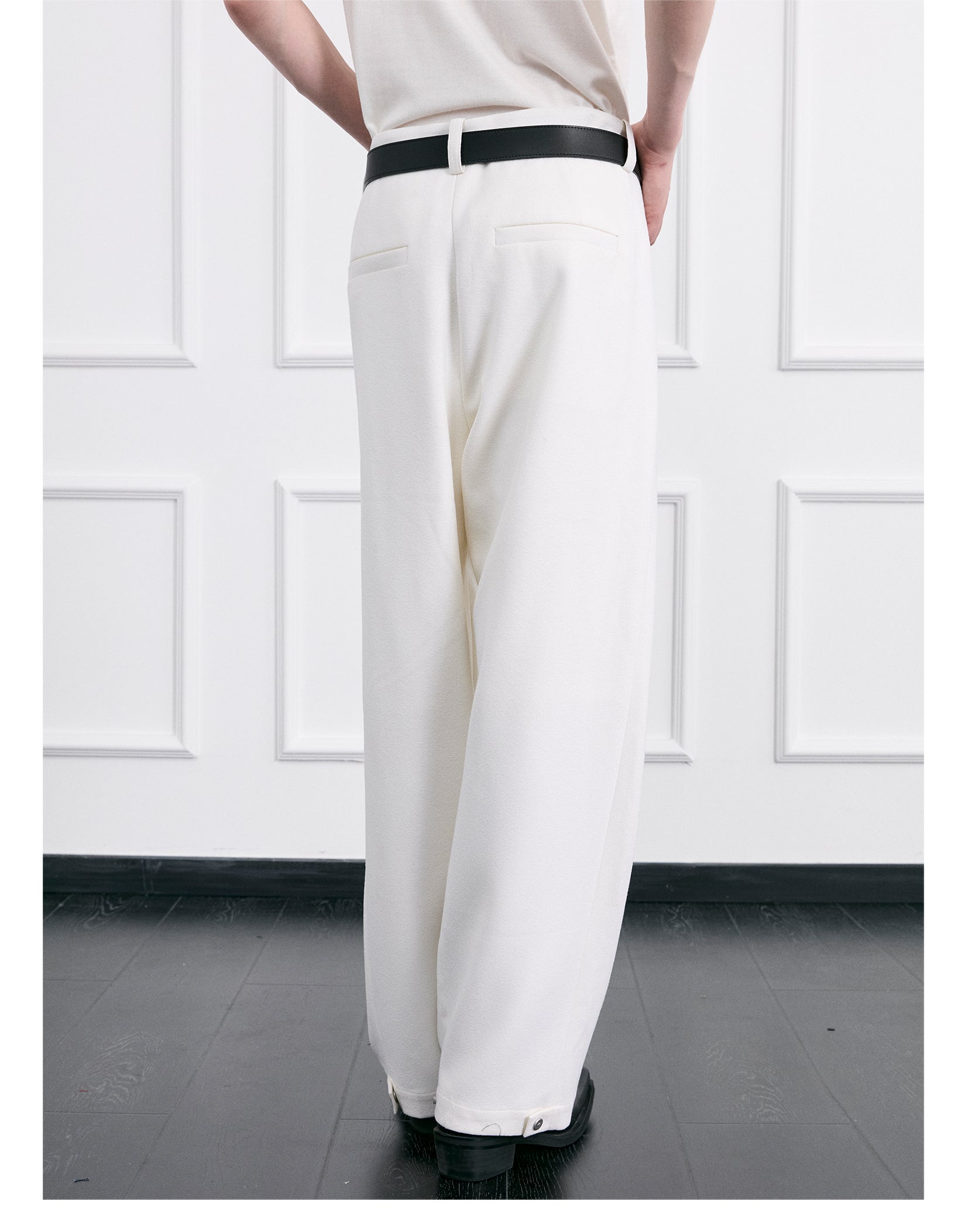 FACEONLAB Moonlight White Trousers